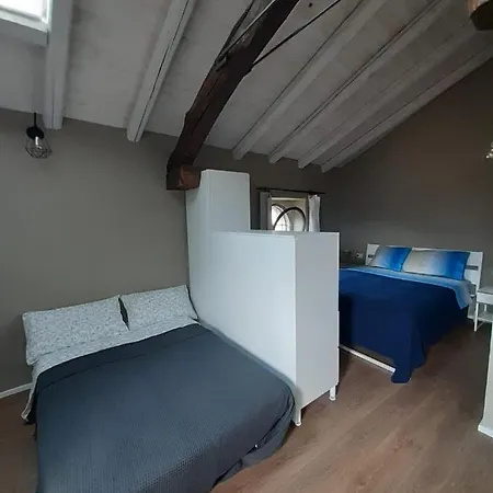 50 Mq For 3-4 P Domashome Apartament